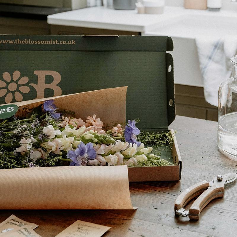 Letterbox Flowers- Floral Surprise - Image 3